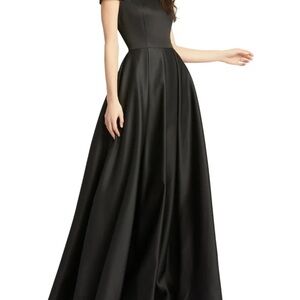 Mac Duggal Black Evening Gown